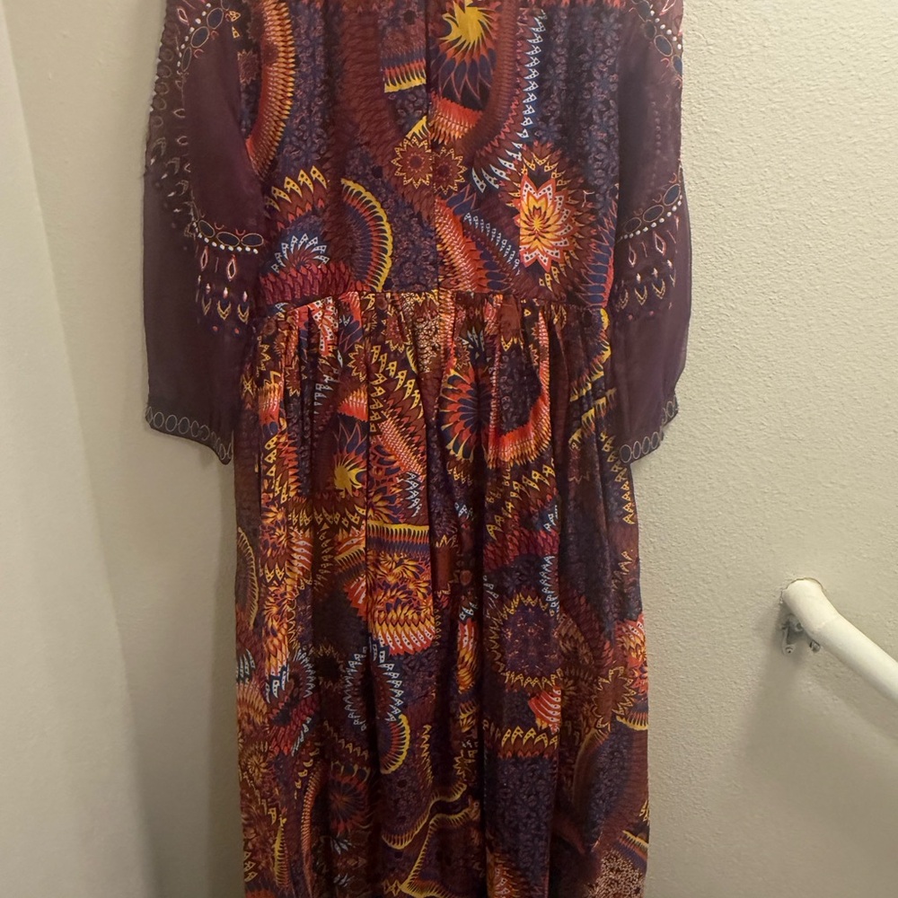 Colorful Patterned Maxi Dress - Picture 7 of 7